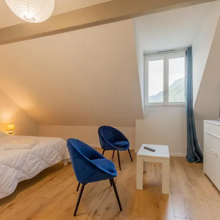 Les Balcons De L'yse